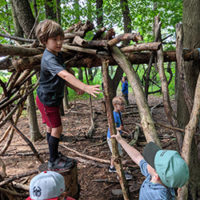 kids building a fort