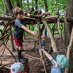 kids building a fort