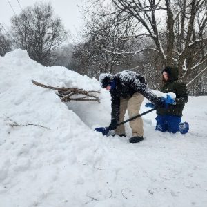 TeenTrailSchool_QuinzheeBuilding_400x400